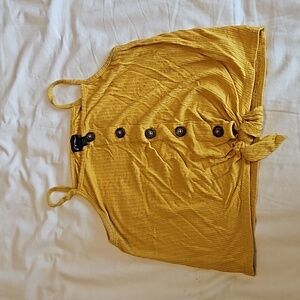 🩴Yellow Crop Top with Decrtive Buttons Size S